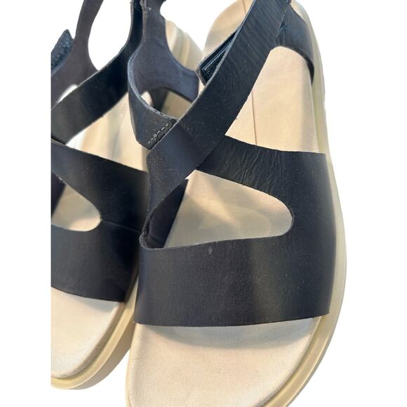 ECCO Women's Flowt Cross Strap Sandal, Size 10 - 10.5, Premium Leather Comfort - Picture 4 of 7